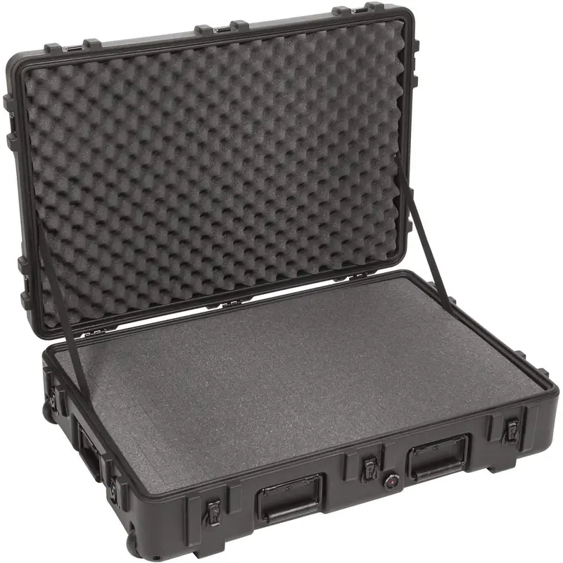 SKB 3R3221-7B-CW 32X21X7 Case with Foam & Wheels