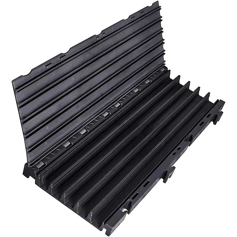 Penn Elcom Cross 5 Black/Black 5-Channel Cable Protector