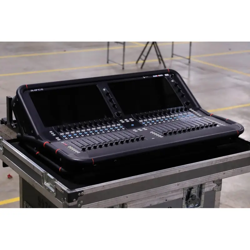 Allen & Heath Avantis Digital Console Used package
