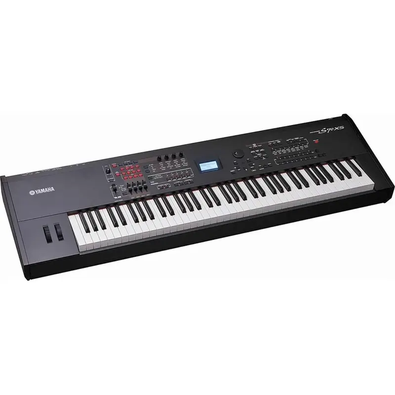 Yamaha S70XS Synthesizer Keyboard