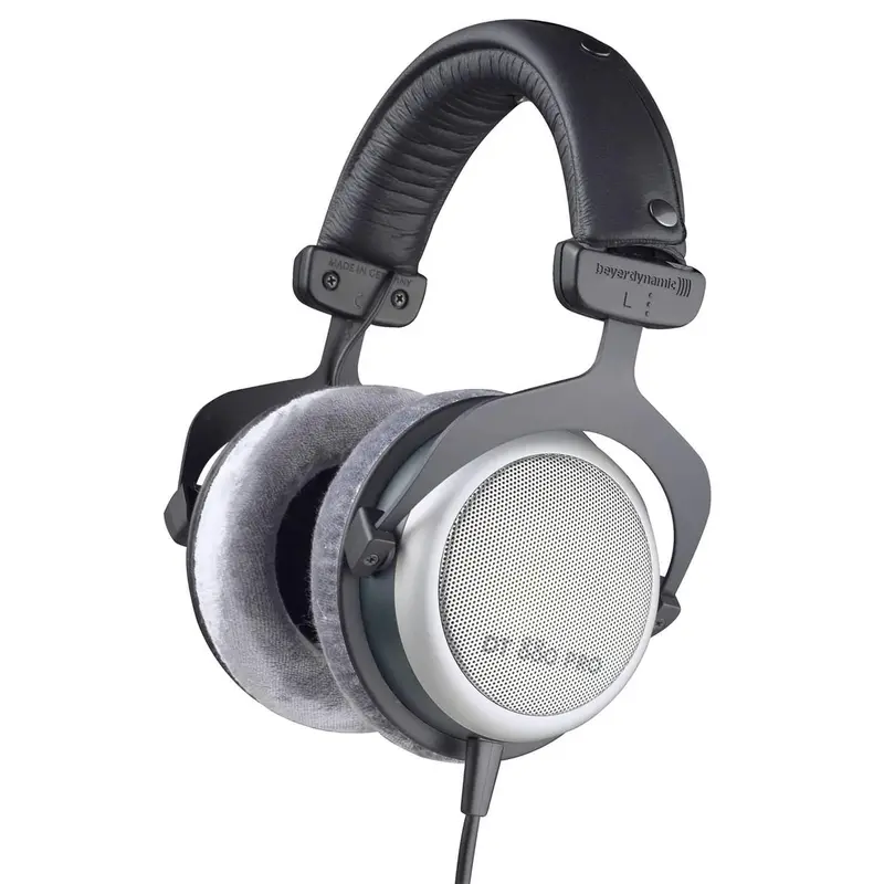 Beyerdynamic DT 880 Pro Open Back 250 Ohm Headphone