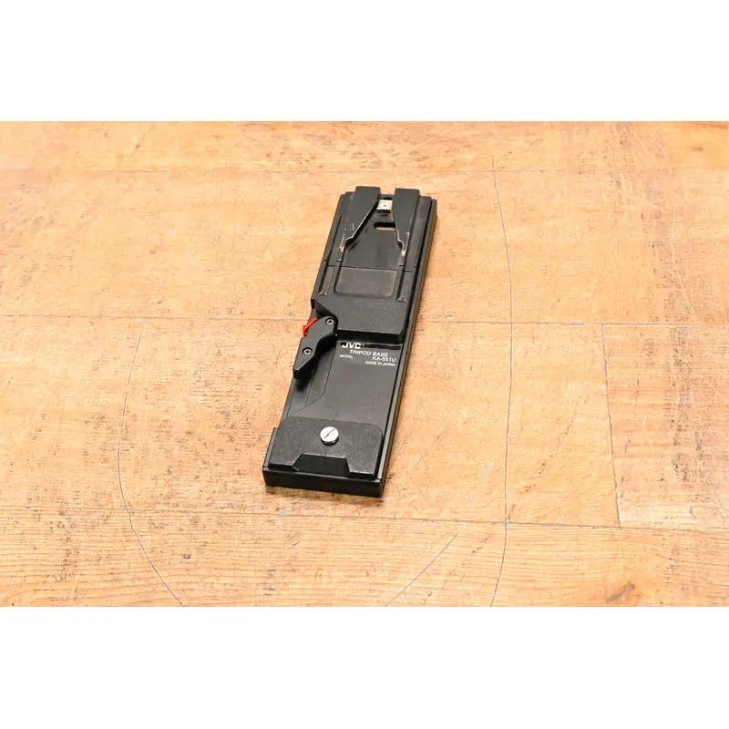 JVC KA-551U Tripod Adapter Plate