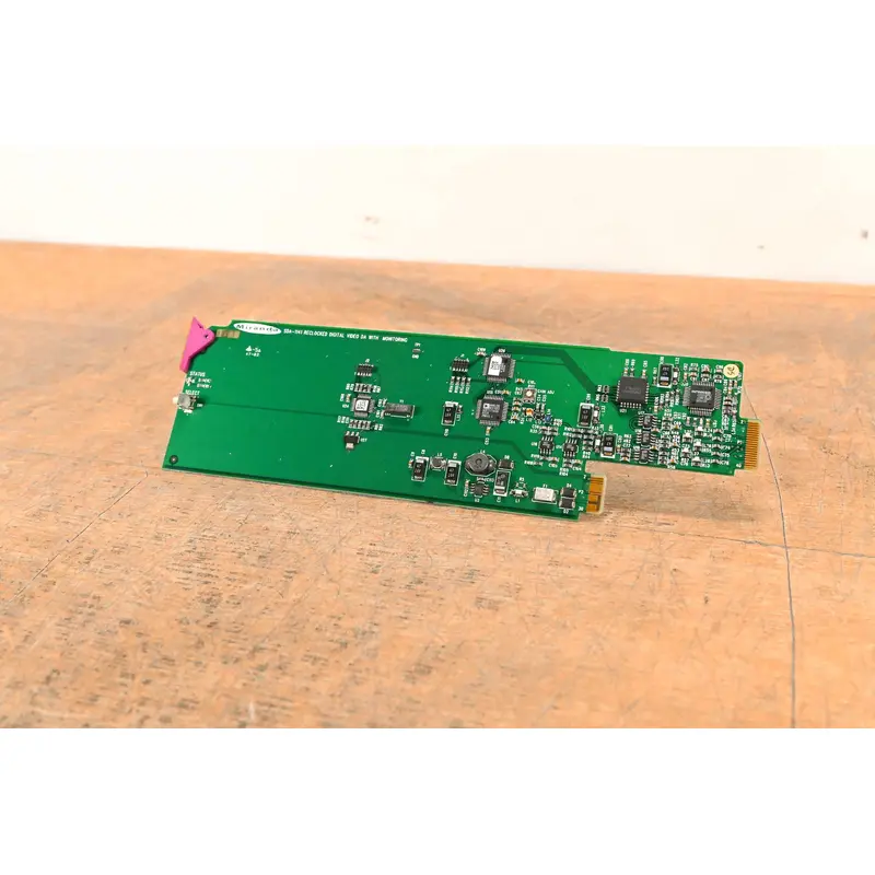 Miranda SDA-1141 Reclocked Digital Video DA with Monitoring Module