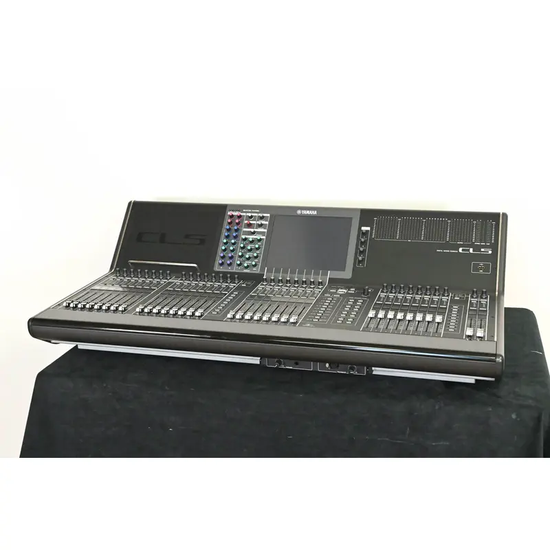 Yamaha CL5 72-Channel Digital Mixing Console