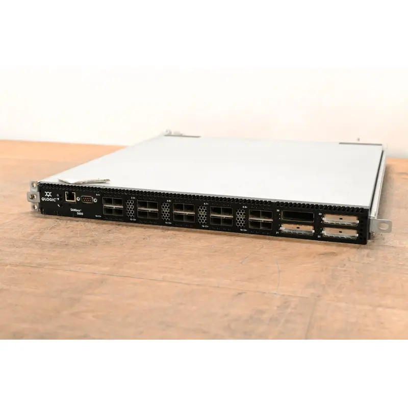 Q-LOGIC SANbox 5802 8-Port 8Gb Fibre Channel Stack Switch