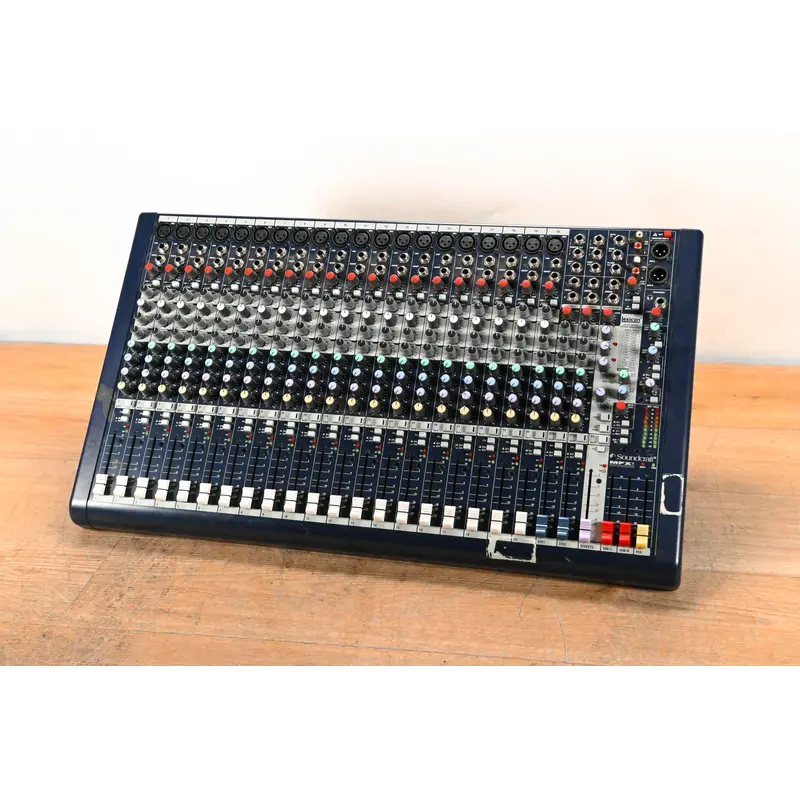 Soundcraft MFXi 20/2 20-Channel Analog Mixer with Effects