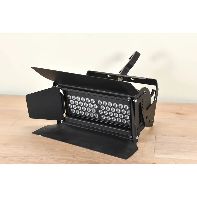 Chroma-Q Studio Force T 12 Tungsten White LED Fixture