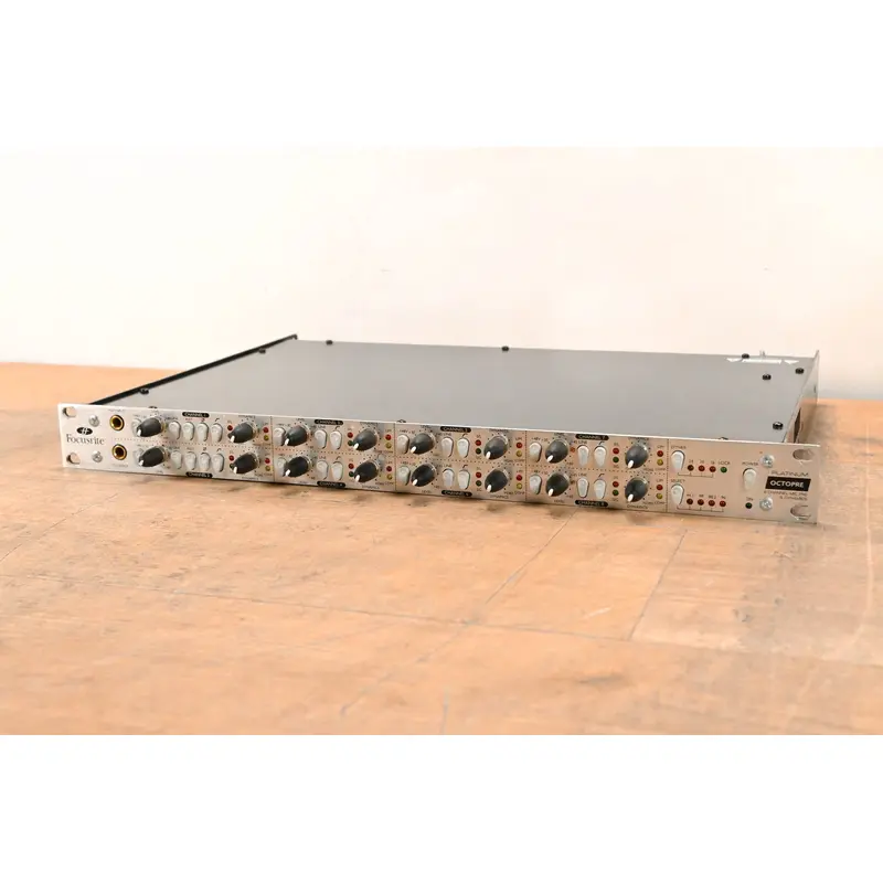 Focusrite Platinum OctoPre 8-Channel Microphone Preamplifier