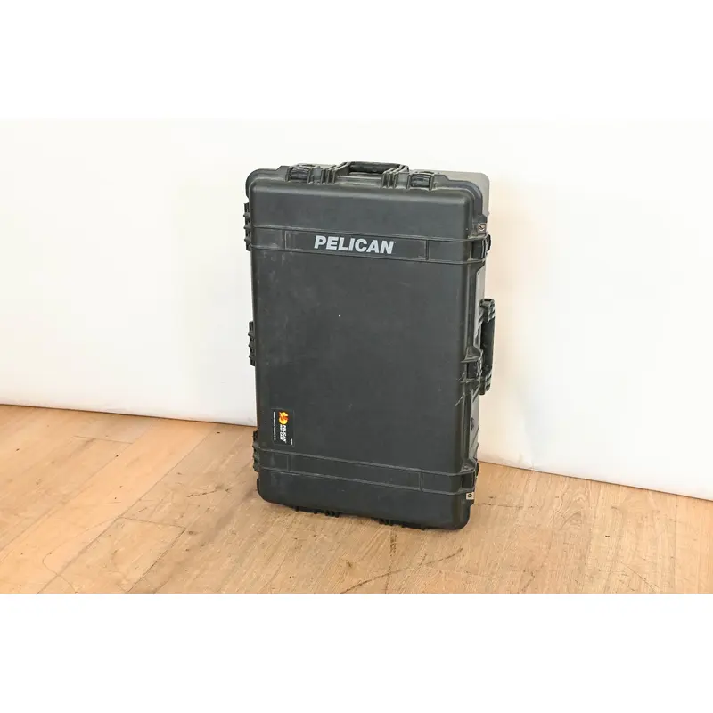 Pelican 1650 Protector Case (No Foam)