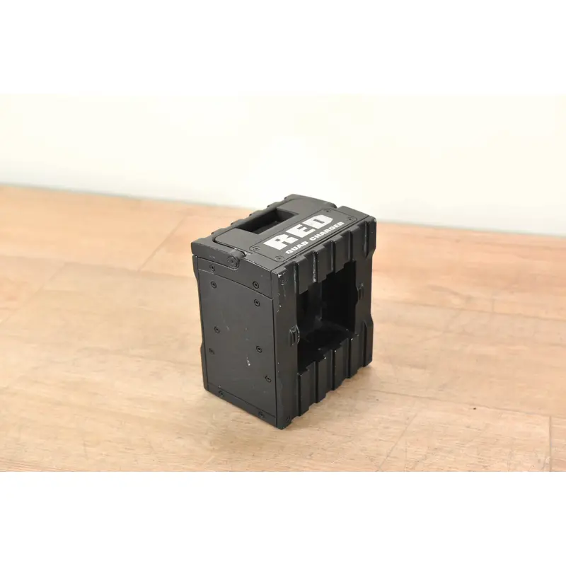 RED Redvolt Quad Charger