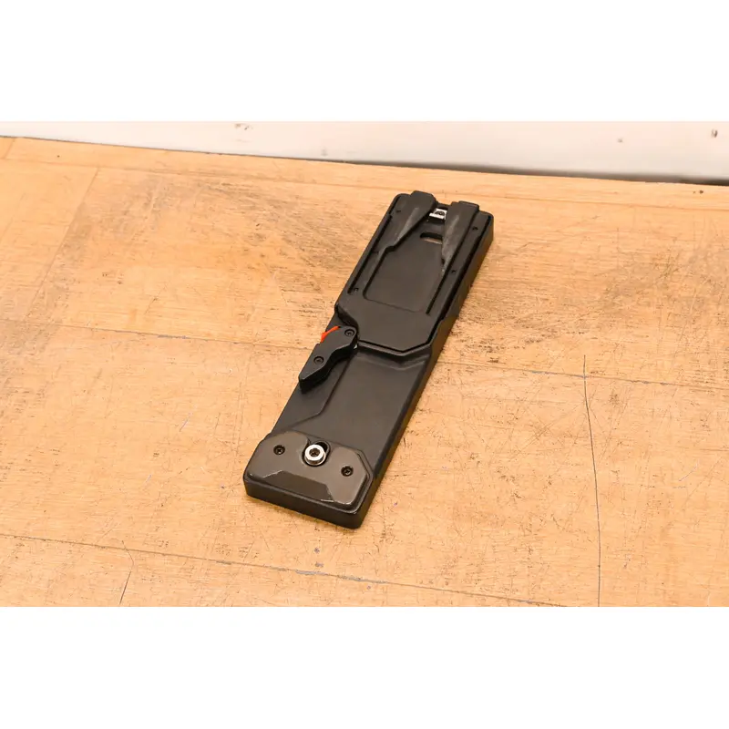 Sony VCT-14 (Type) Quick Release Tripod Adapter