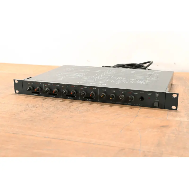 TOA D-3 Stereo Electronic Music Mixer