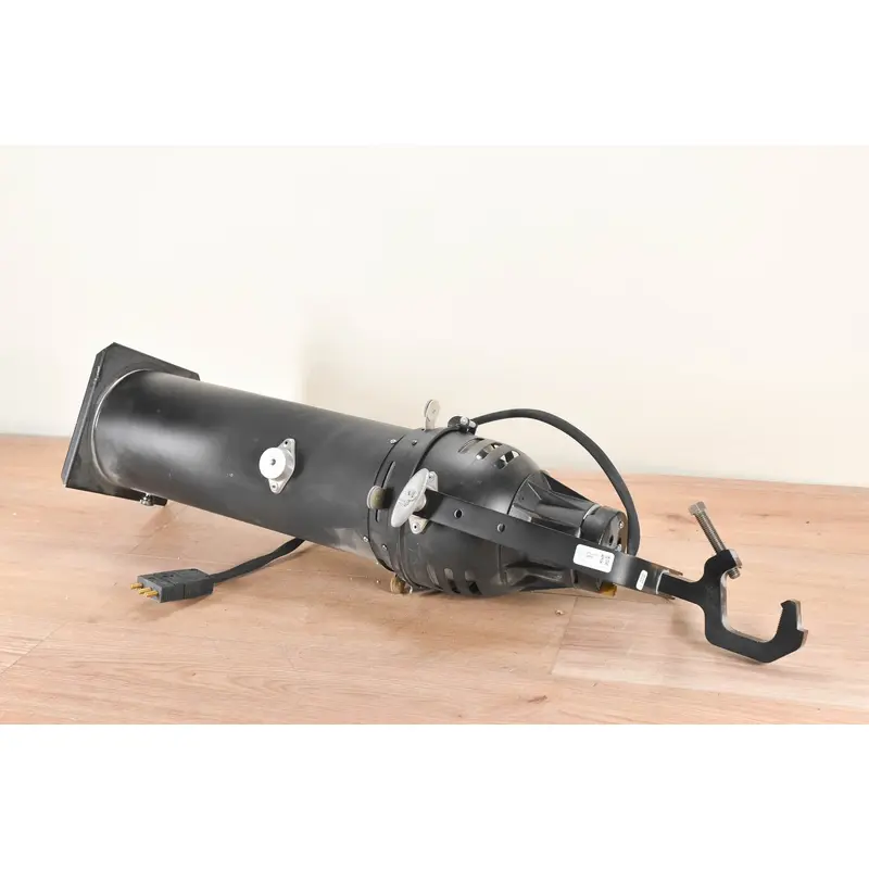 L&E AQ61 Ellipsoidal Light (Unknown Lens Degree)