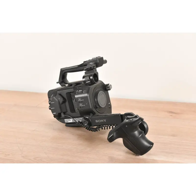 Sony PXW-FS7 XDCAM Super 35 Professional Camcorder