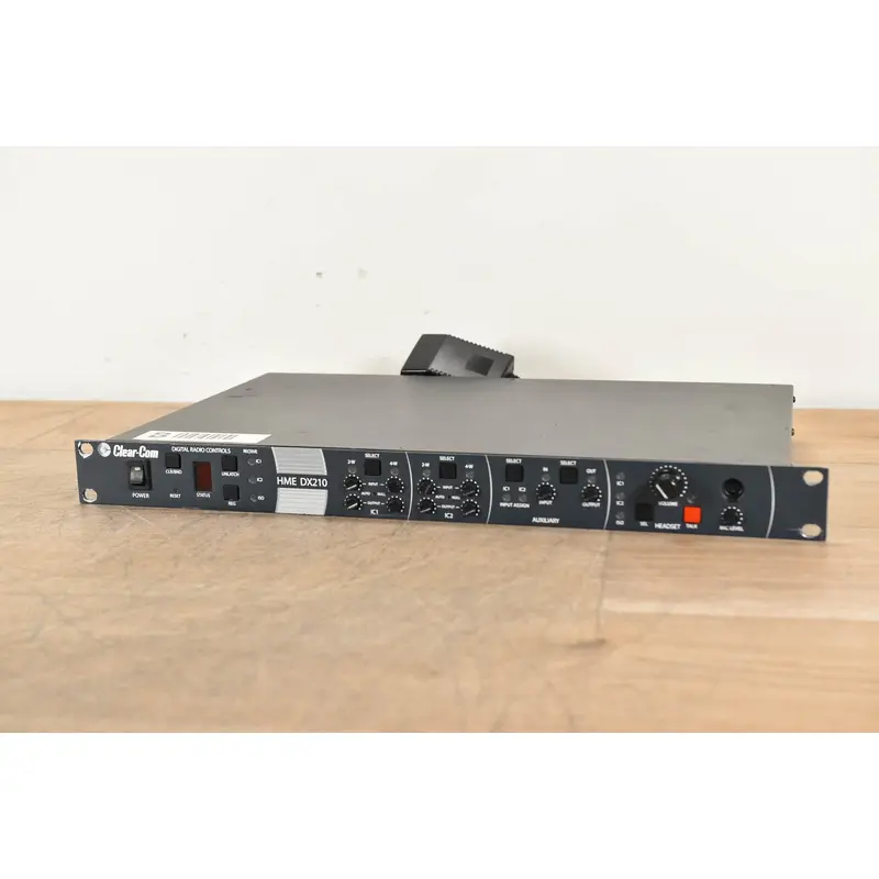 Clear-Com HME DX210 Digital Wireless Intercom System