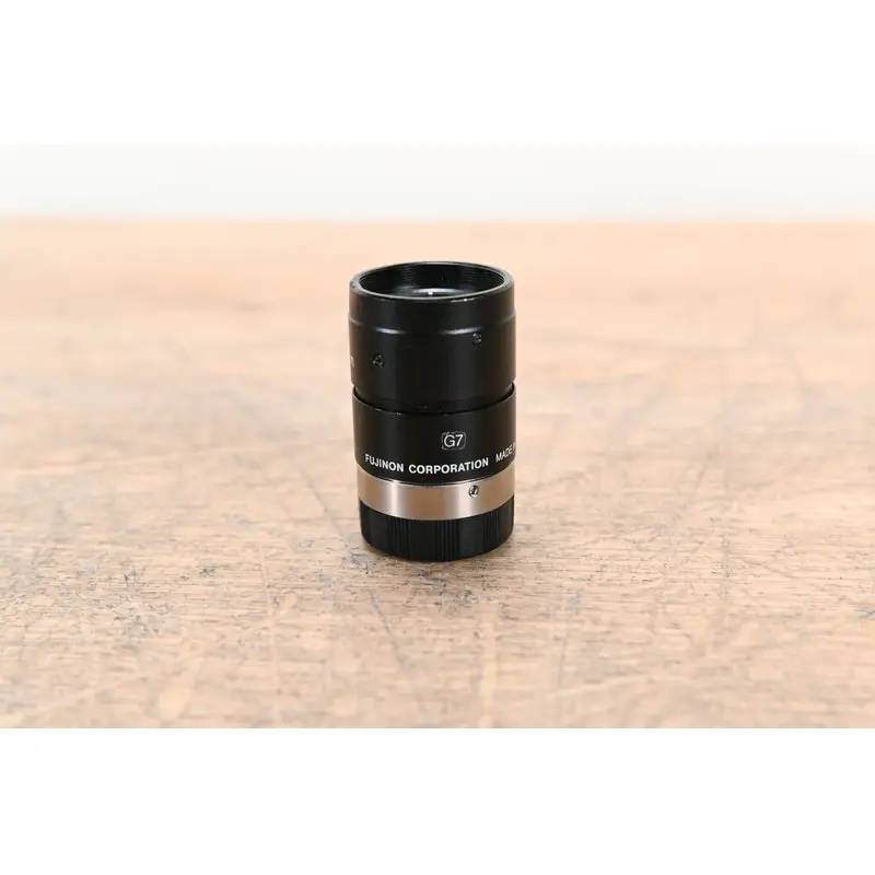 Fujinon TF8DA-8B 8mm f/2.2 C-Mount 3CCD Camera Lens