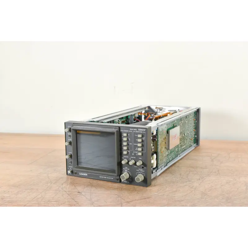 Leader 5860V NTSC Waveform Monitor