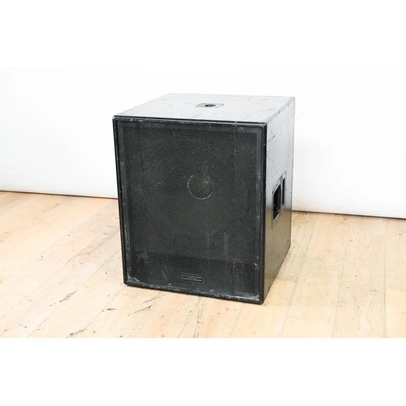 QSC HPR181W 18" Powered Subwoofer