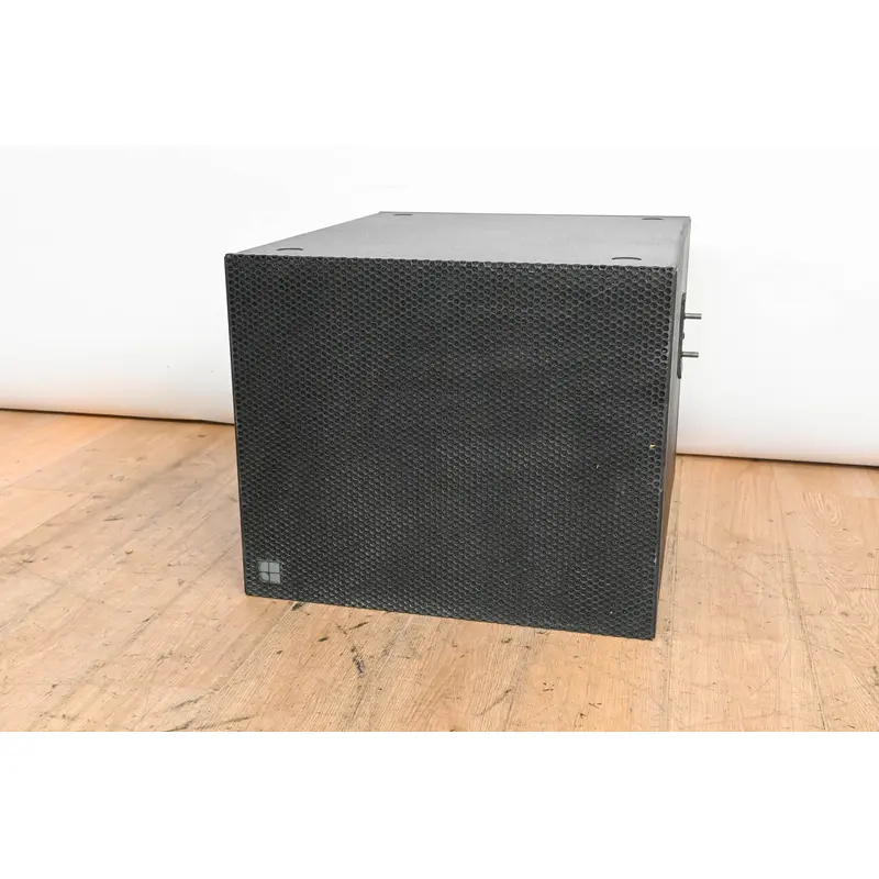 d&b audiotechnik QiCSA-SUB Passive 18" Cardioid Subwoofer Array Module
