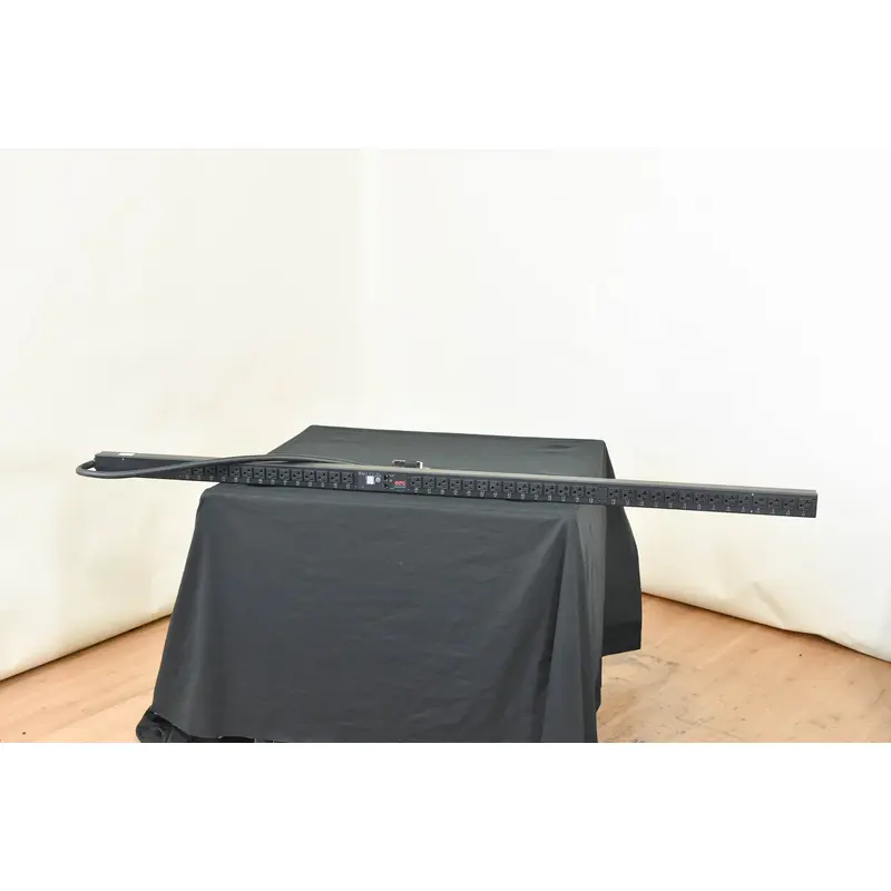 APC AP7862 Metered Rack PDU