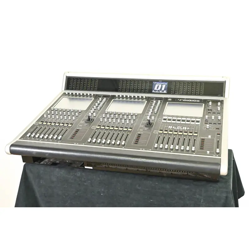 DiGiCo D1 Live Digital Mixing Console