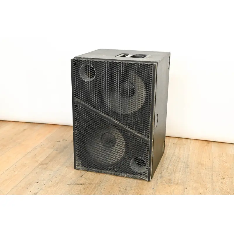 Meyer Sound UltraSeries USW-1 Dual 15" Passive Subwoofer