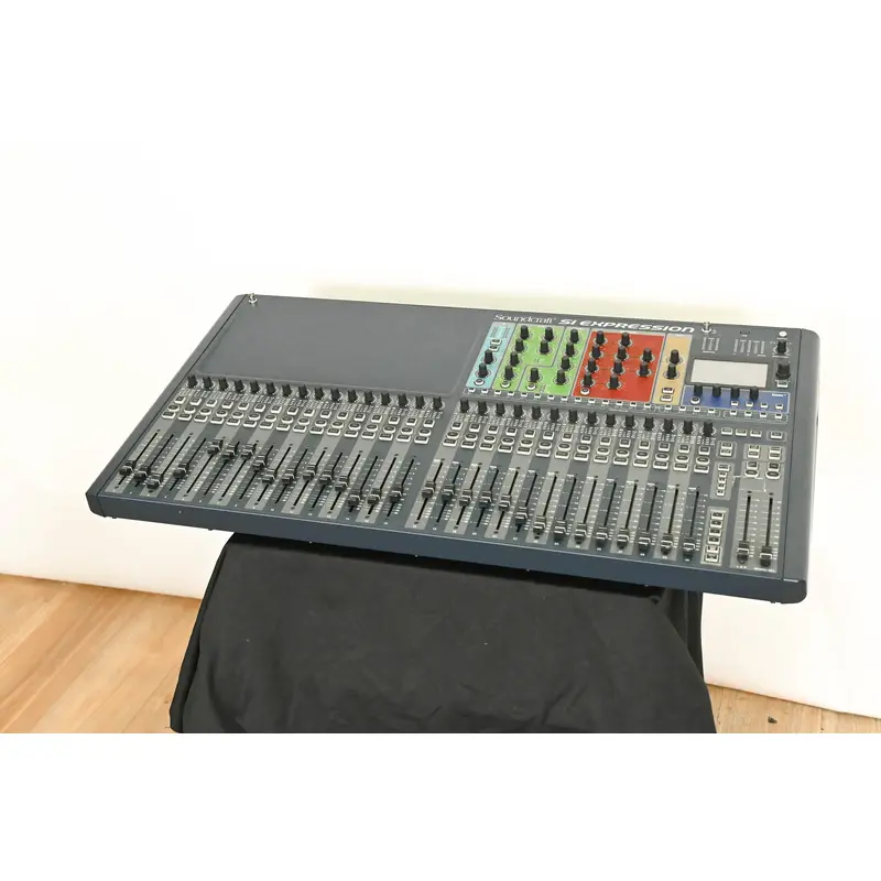 Soundcraft Si Expression 3 32-Channel Digital Mixer