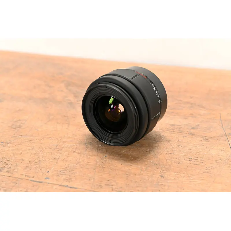 Tamron AF 24-70mm f/3.3-5.6 Aspherical Camera Lens