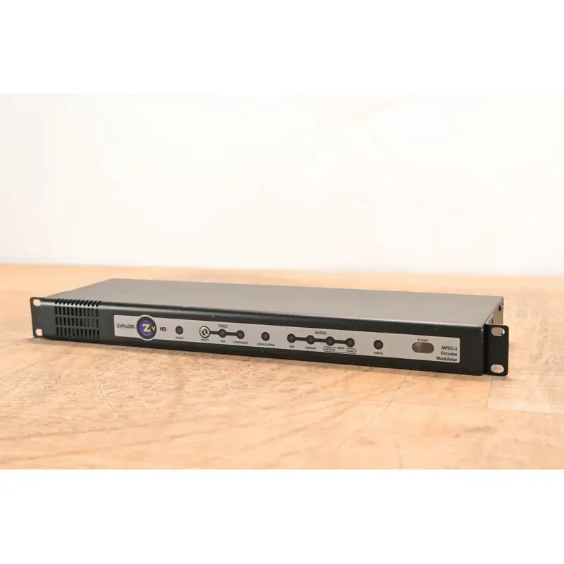 ZeeVee ZvPro 280 MPEG-2 Encoder Modulator