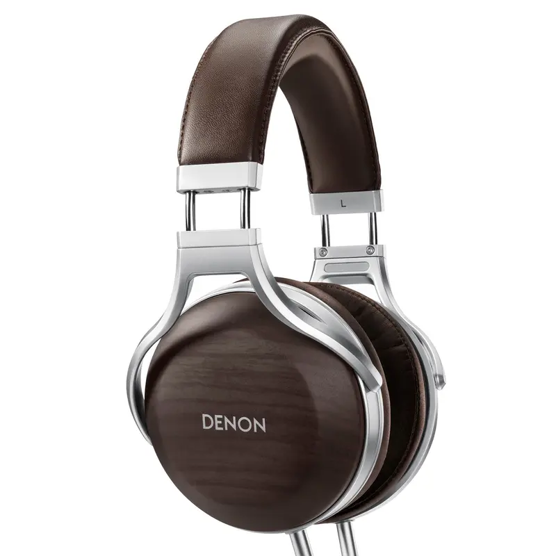 Denon AH-D5200 Over-Ear Headphones (Zebrawood)